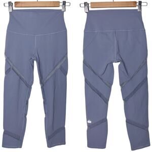 Alo Yoga Cropped Leggings Women’s Size XS high waisted cosmic capri mesh purple